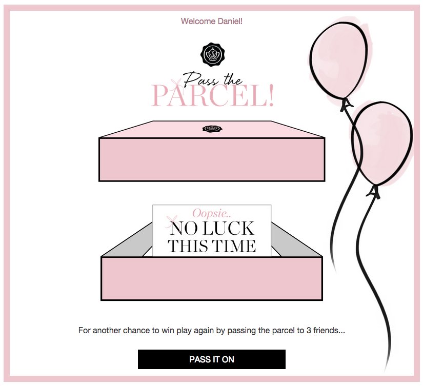 Glossybox Pass the Parcel - box open